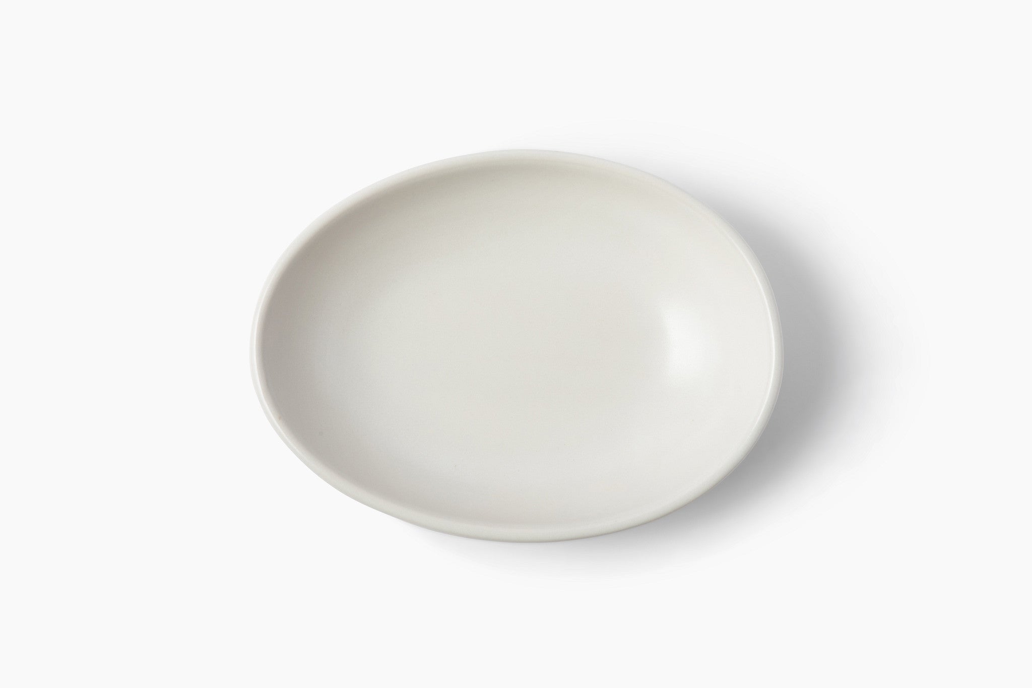 Studio Coupe Oval Serving Bowl | Matte White