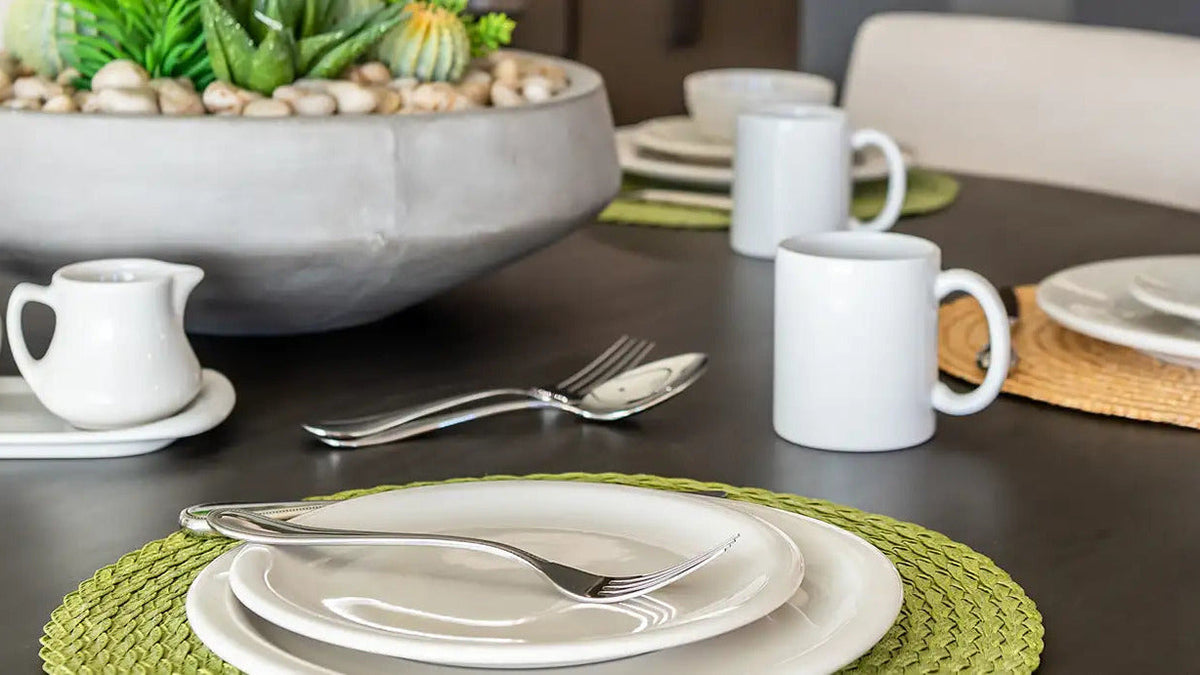 homepage slider american white table