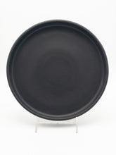 Load image into Gallery viewer, American Modern Dinner Plate Set - Set of 4 - Matte Black
