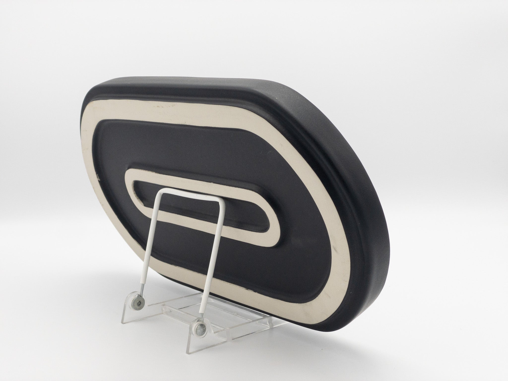 American Modern Racetrack Oval – Matte Black