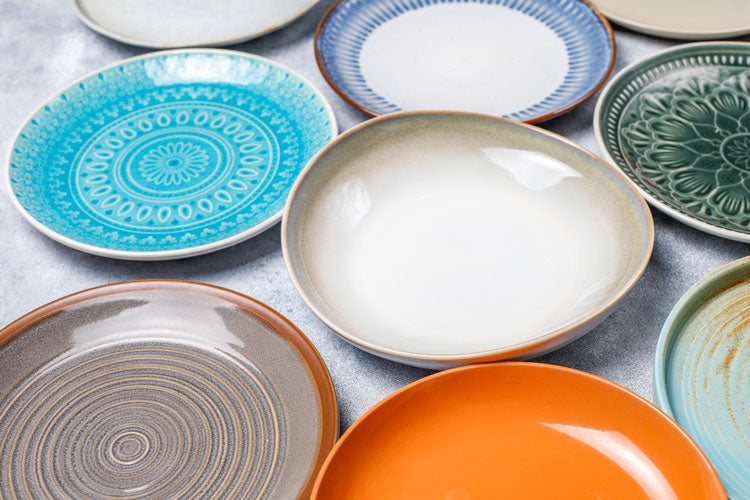 How To Set Ceramic Tableware