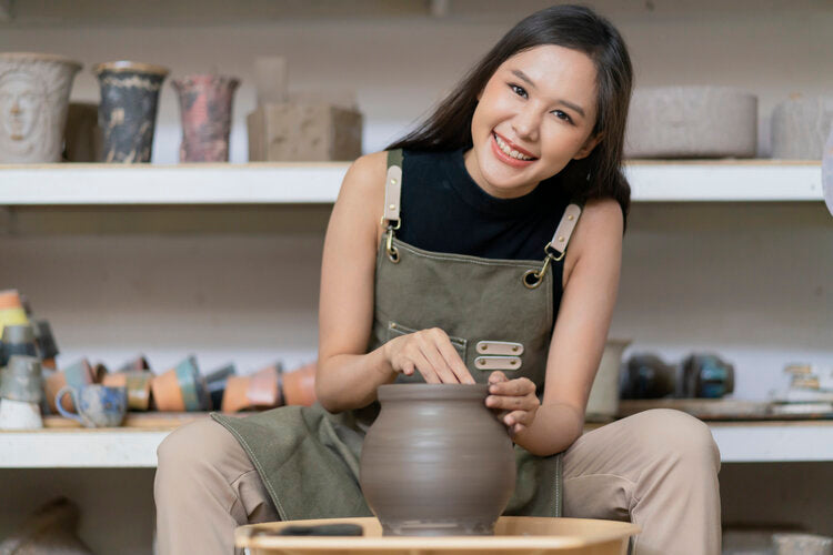 The Cultural Significance of Ceramic Dinnerware: Exploring Worldwide Traditions