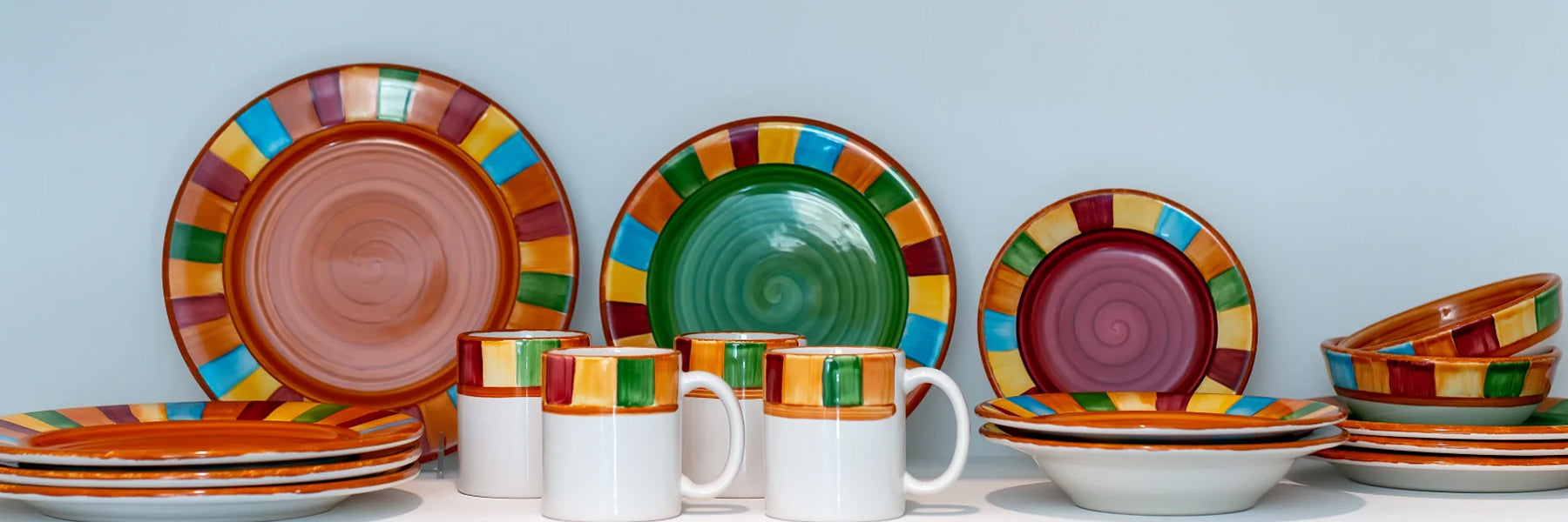 Dinnerware Sets