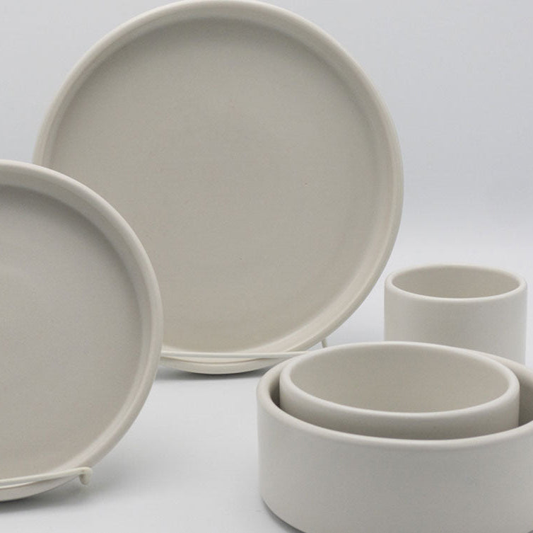 American Modern Dinnerware Set - 16 piece - Matte White