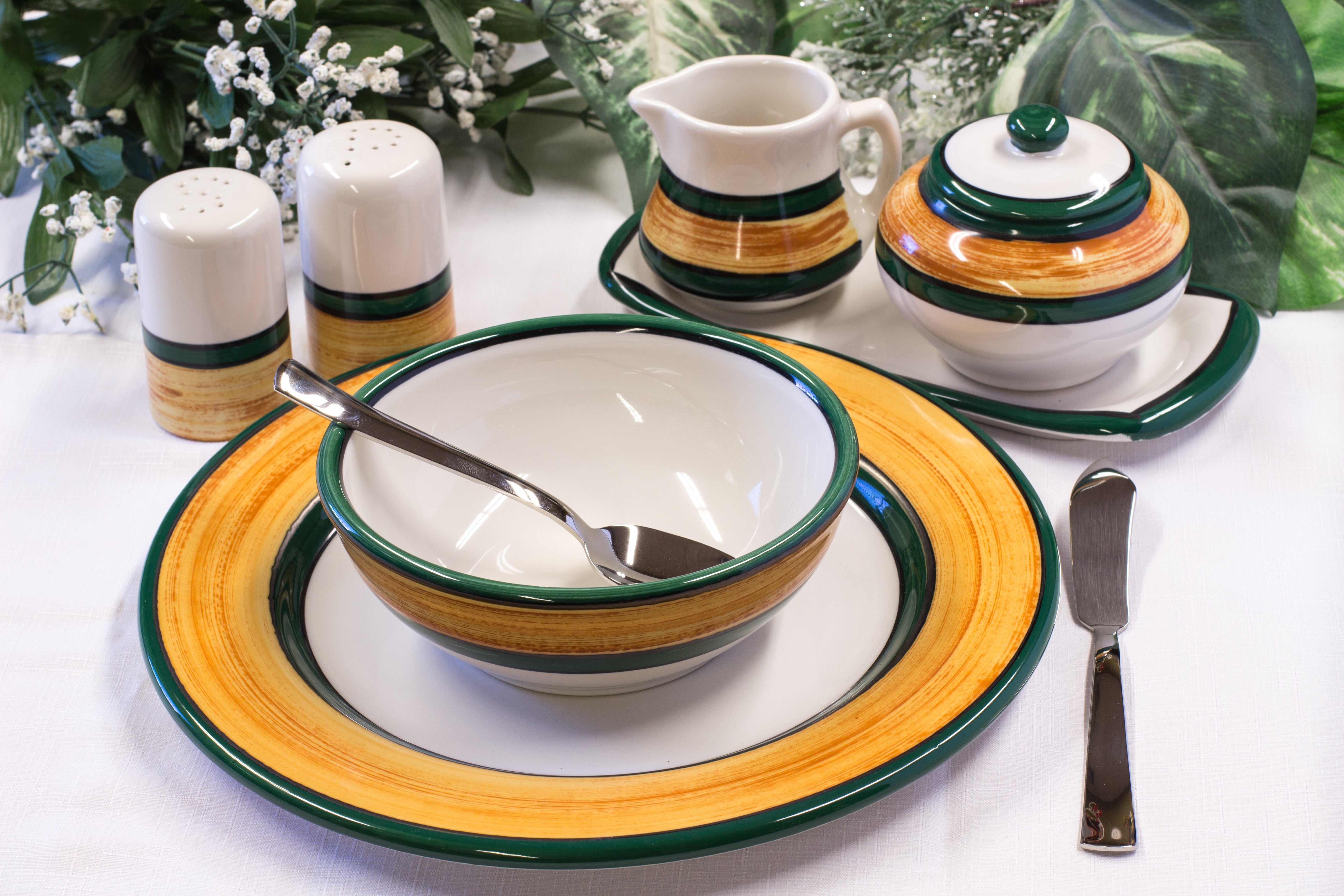 Dinnerware Set 16 Piece Brown & Green | Made in USA