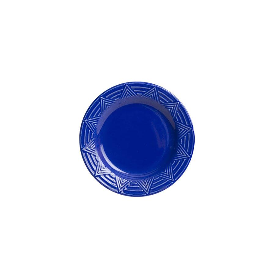 Sample plate blue aztec pattern